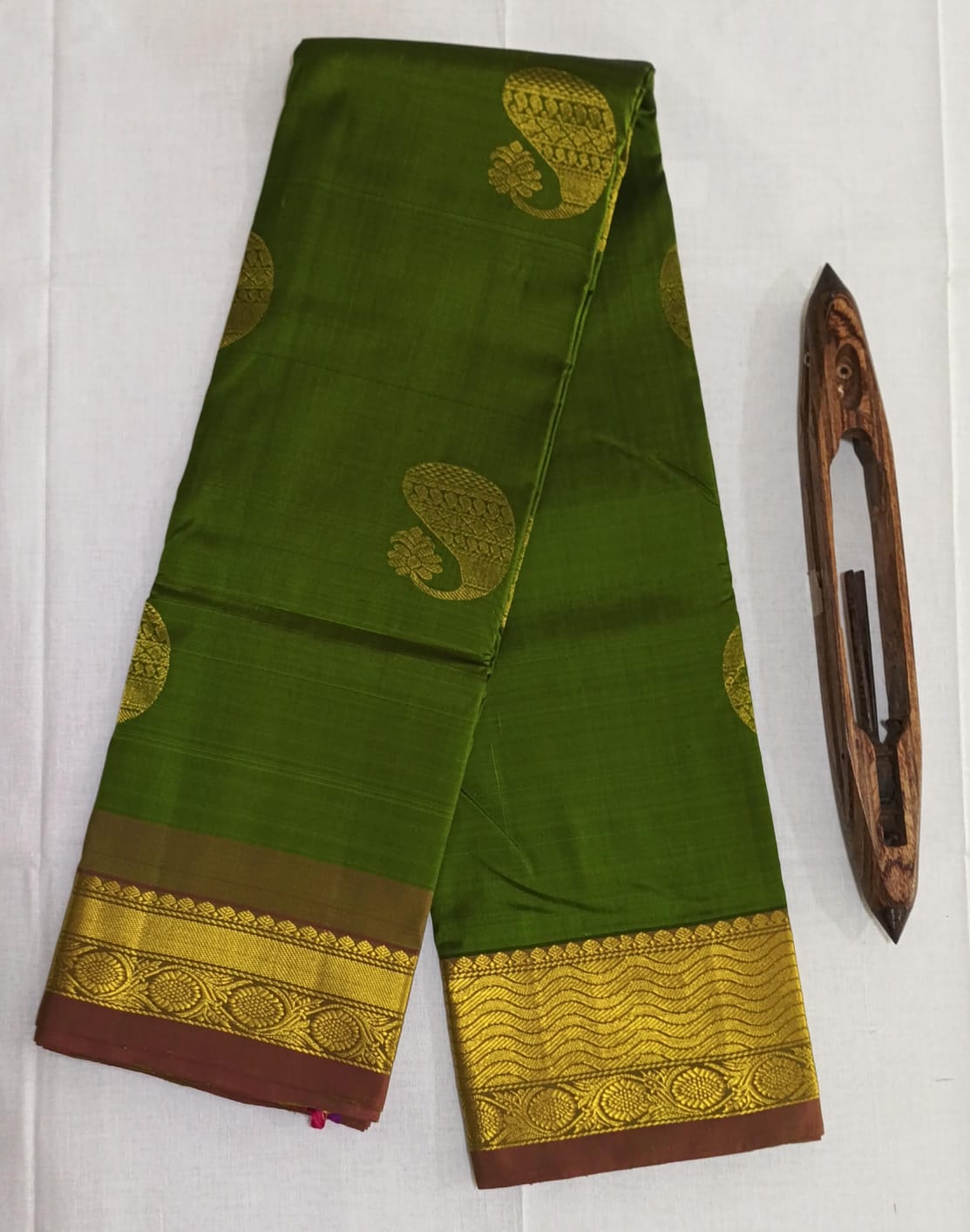 Chintamani - Traditional Silk Saree
