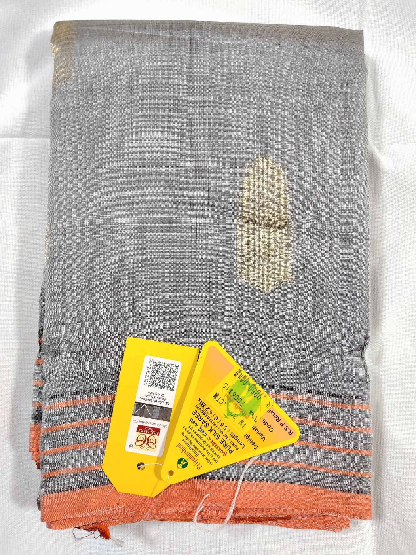 Chintamani - Traditional Silk Saree