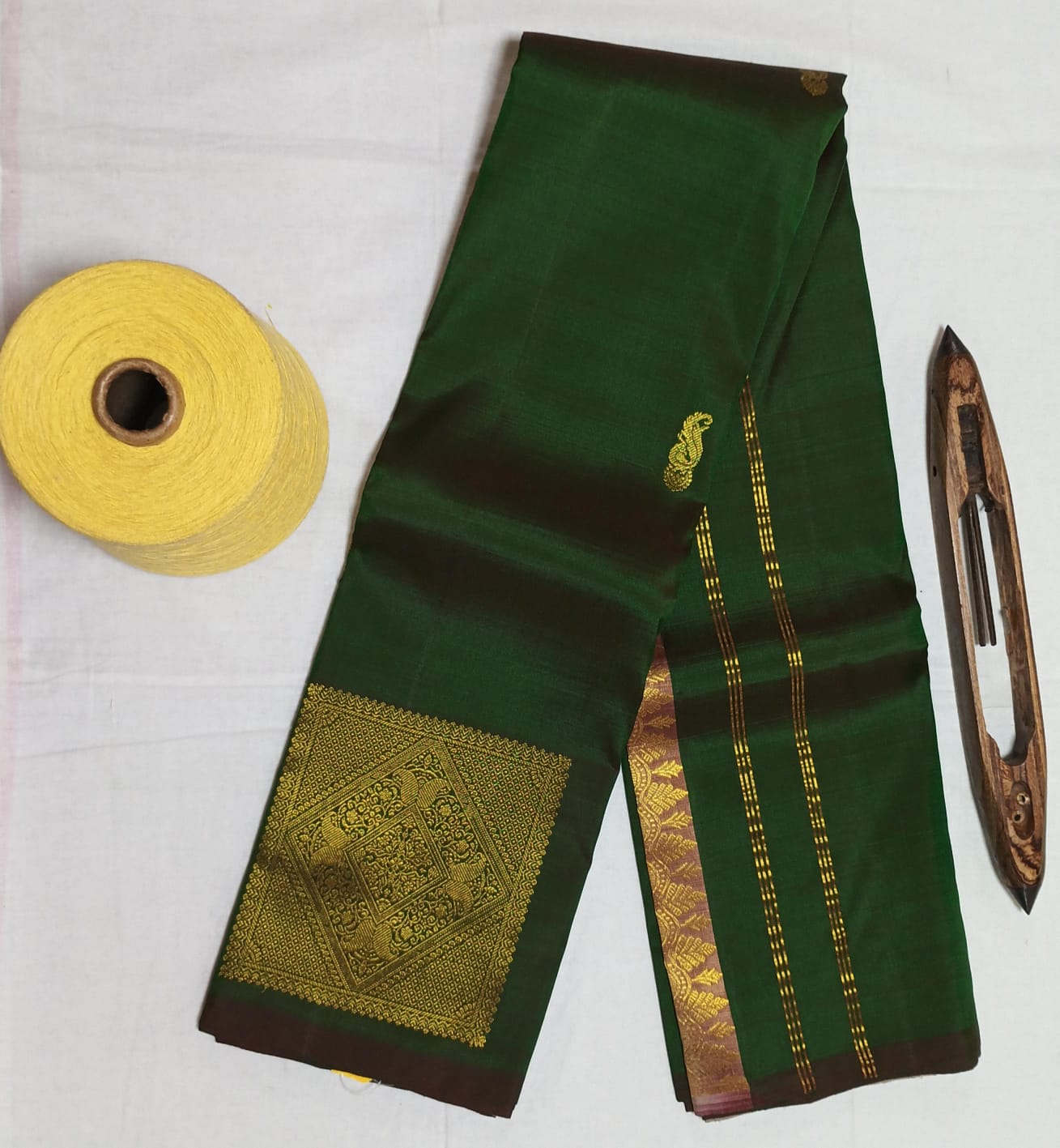 Chintamani - Traditional Silk Saree