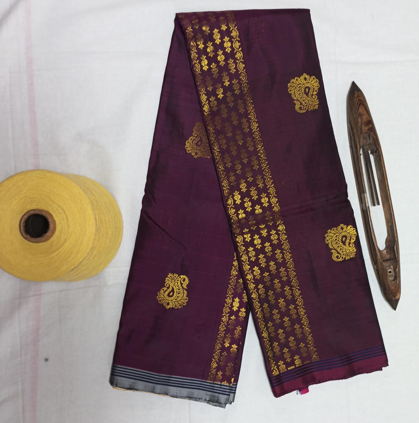 Chintamani - Traditional Silk Saree