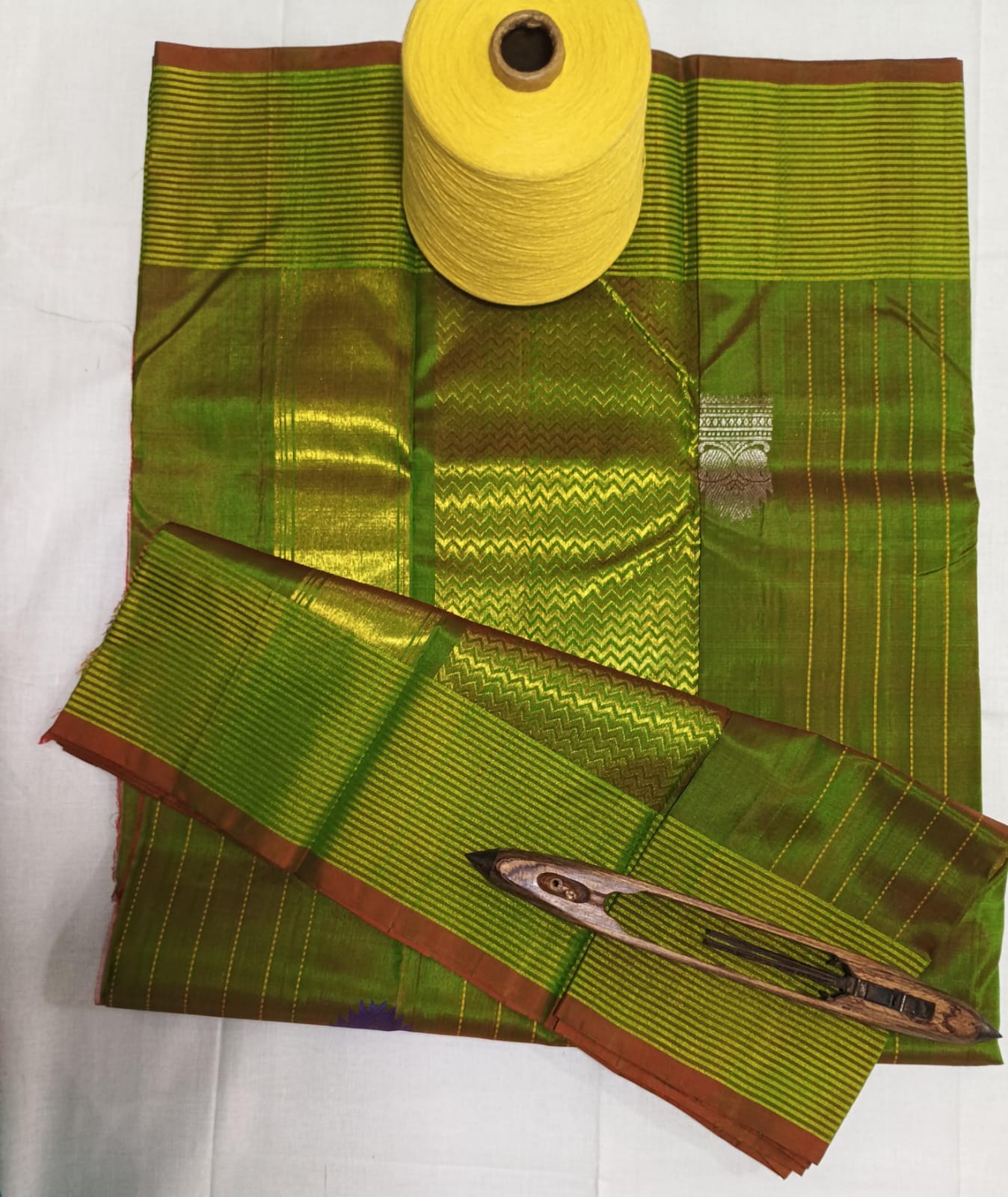 Chintamani - Traditional Silk Saree