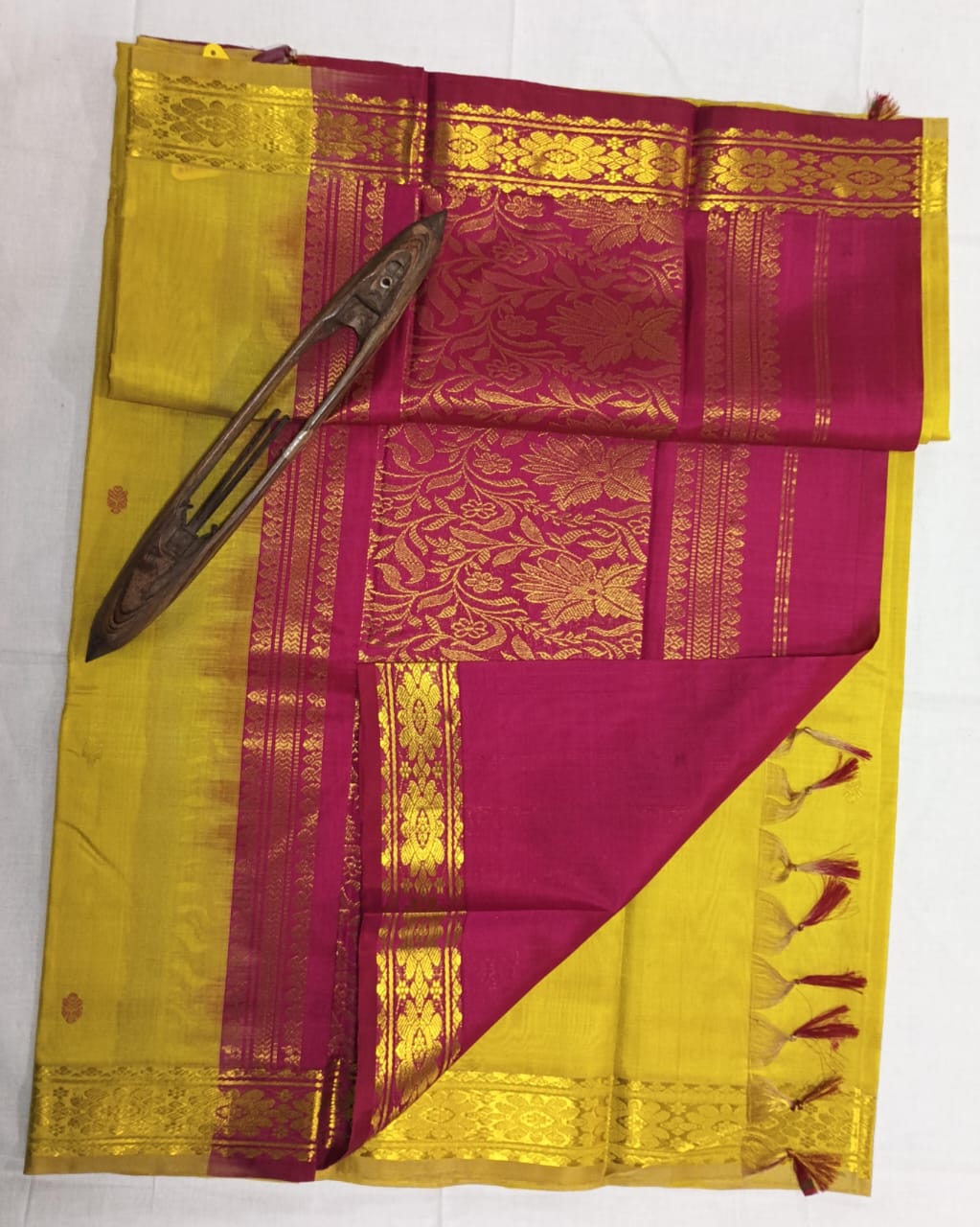 Chintamani - Traditional Silk Saree