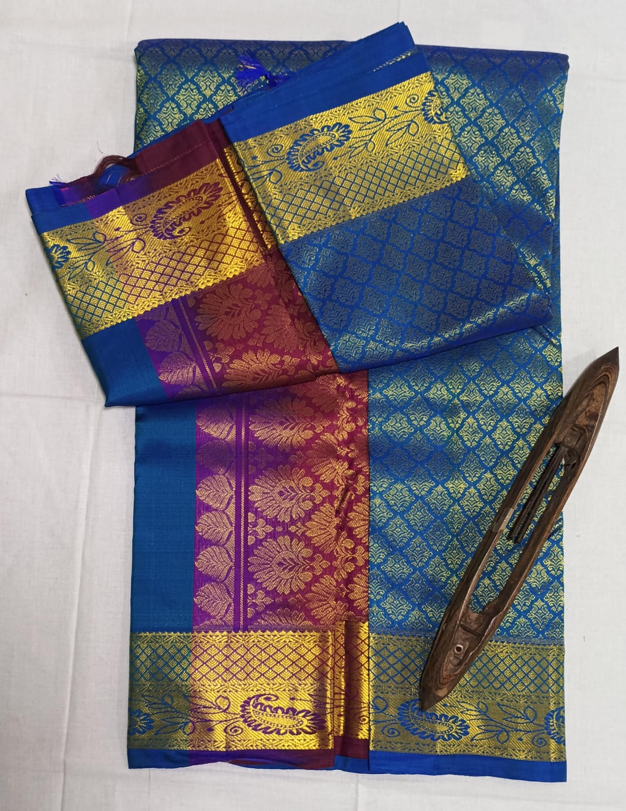 Chintamani - Traditional Silk Saree
