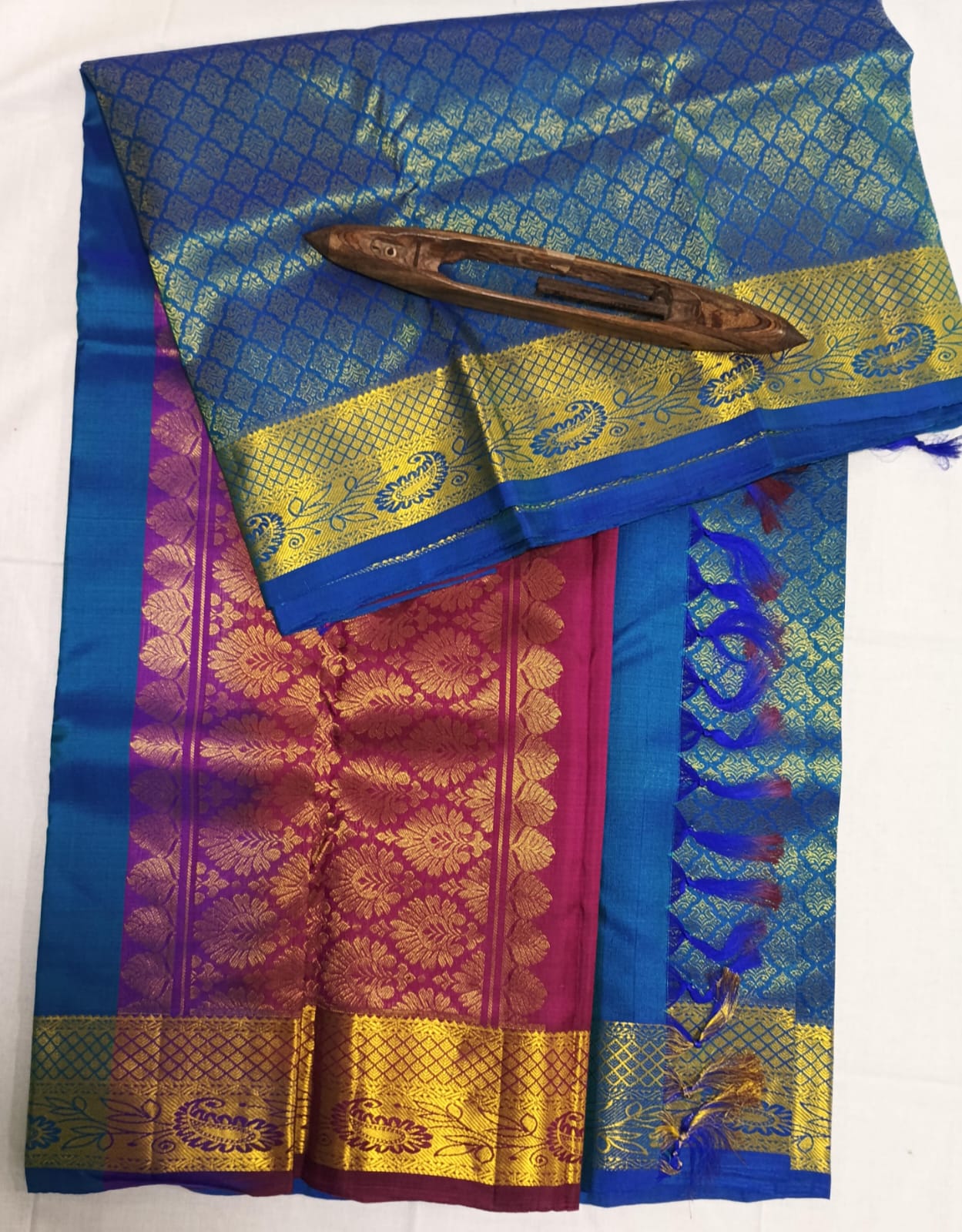 Chintamani - Traditional Silk Saree