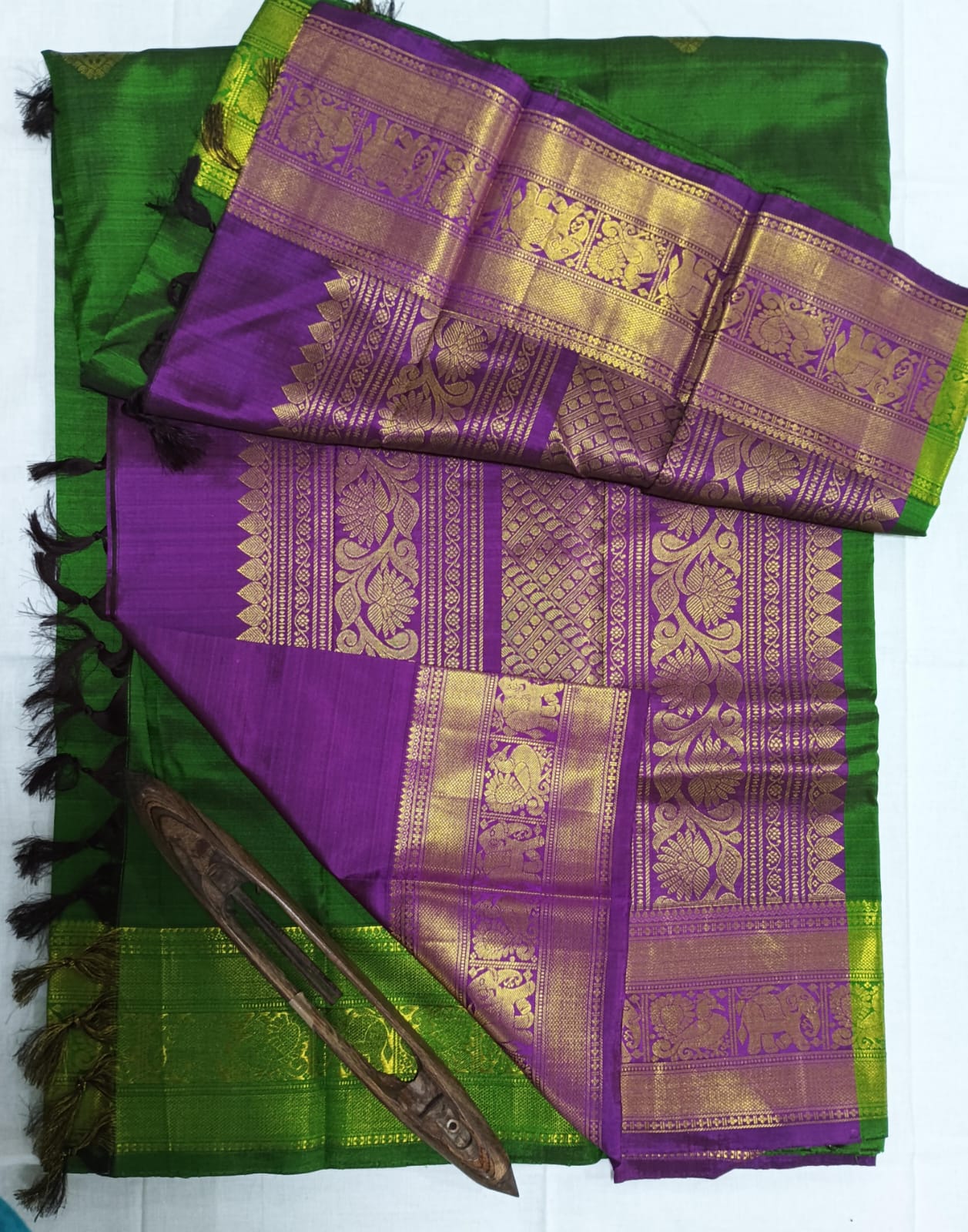 Chintamani - Traditional Silk Saree