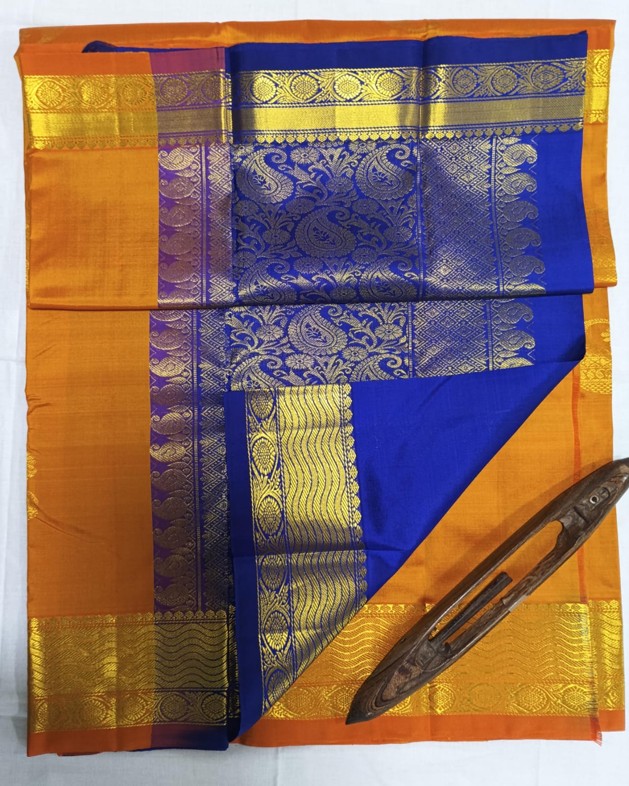 Chintamani - Traditional Silk Saree