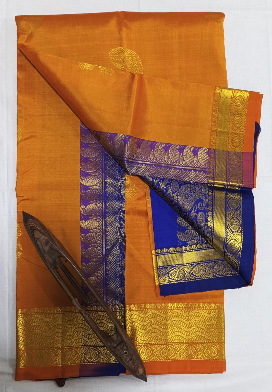 Chintamani - Traditional Silk Saree