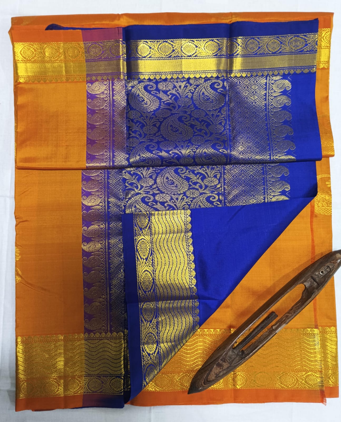 Chintamani - Traditional Silk Saree