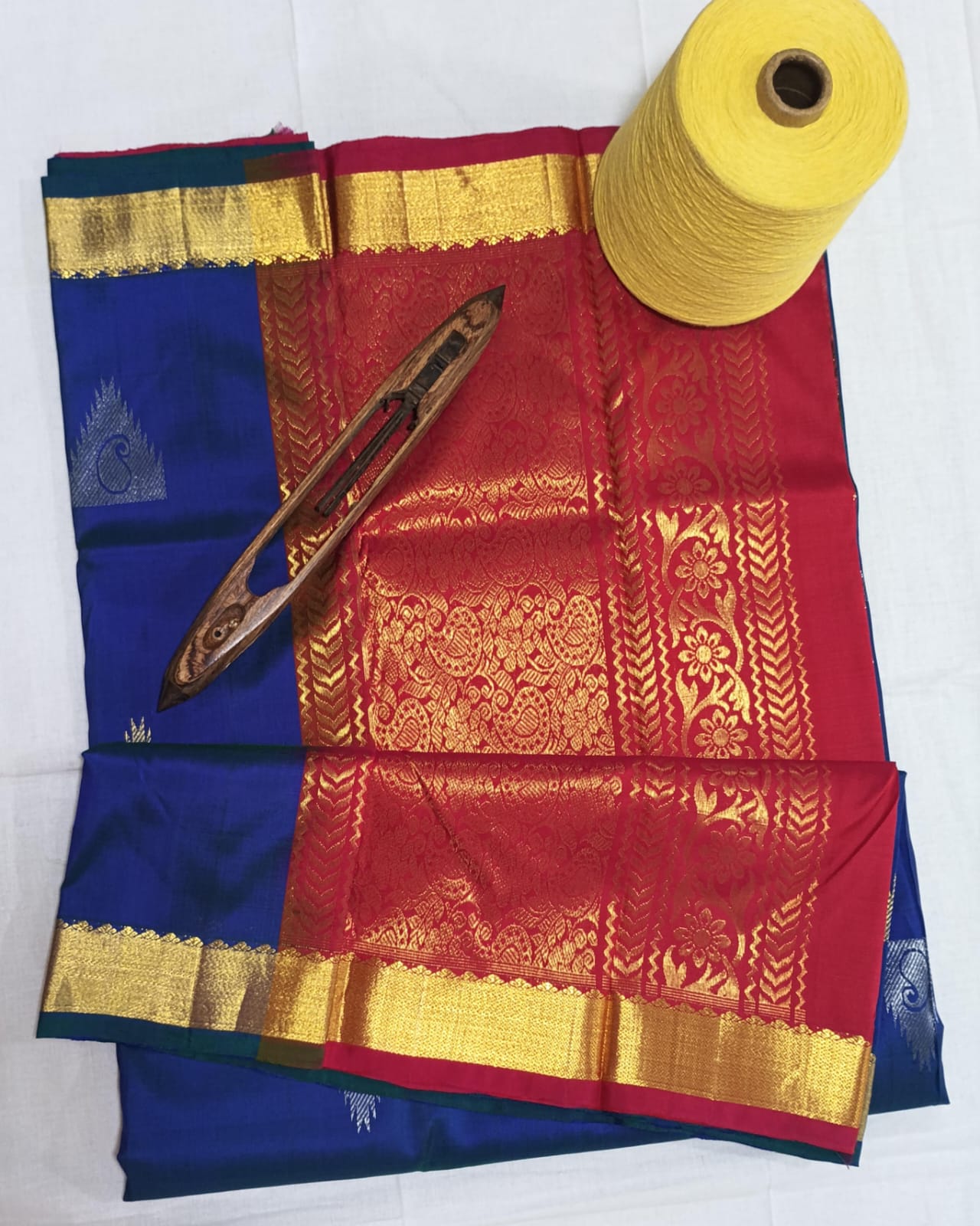 Chintamani - Traditional Silk Saree