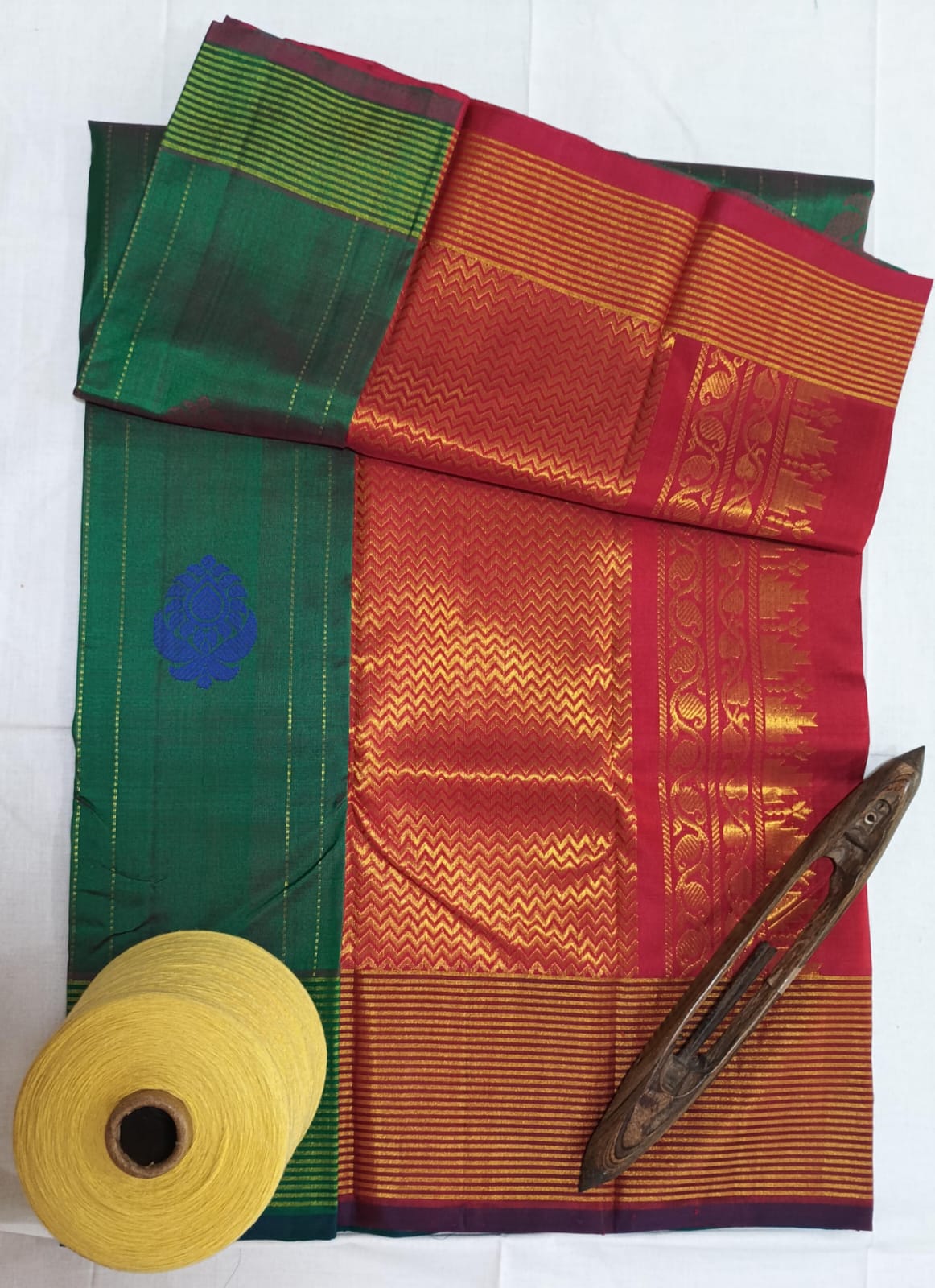 Chintamani - Traditional Silk Saree