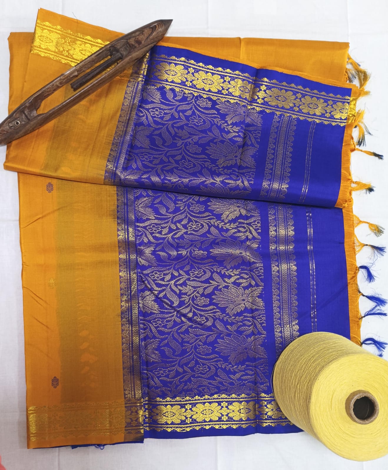 Chintamani - Traditional Silk Saree