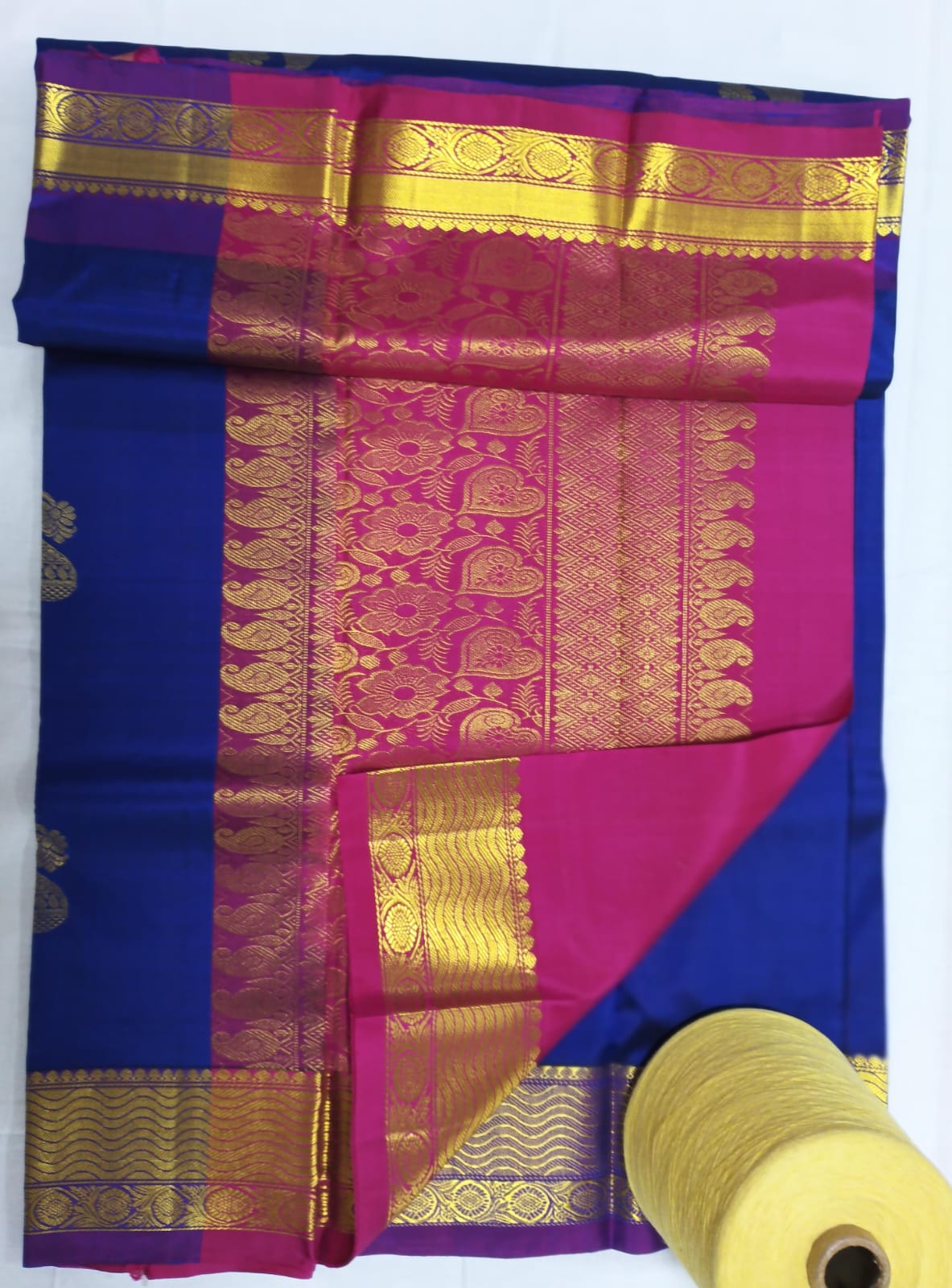 Chintamani - Traditional Silk Saree