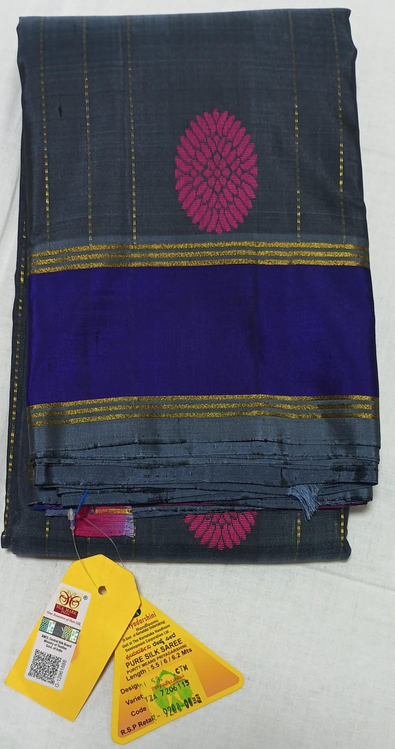 Molkalmuru - Traditional Silk Saree