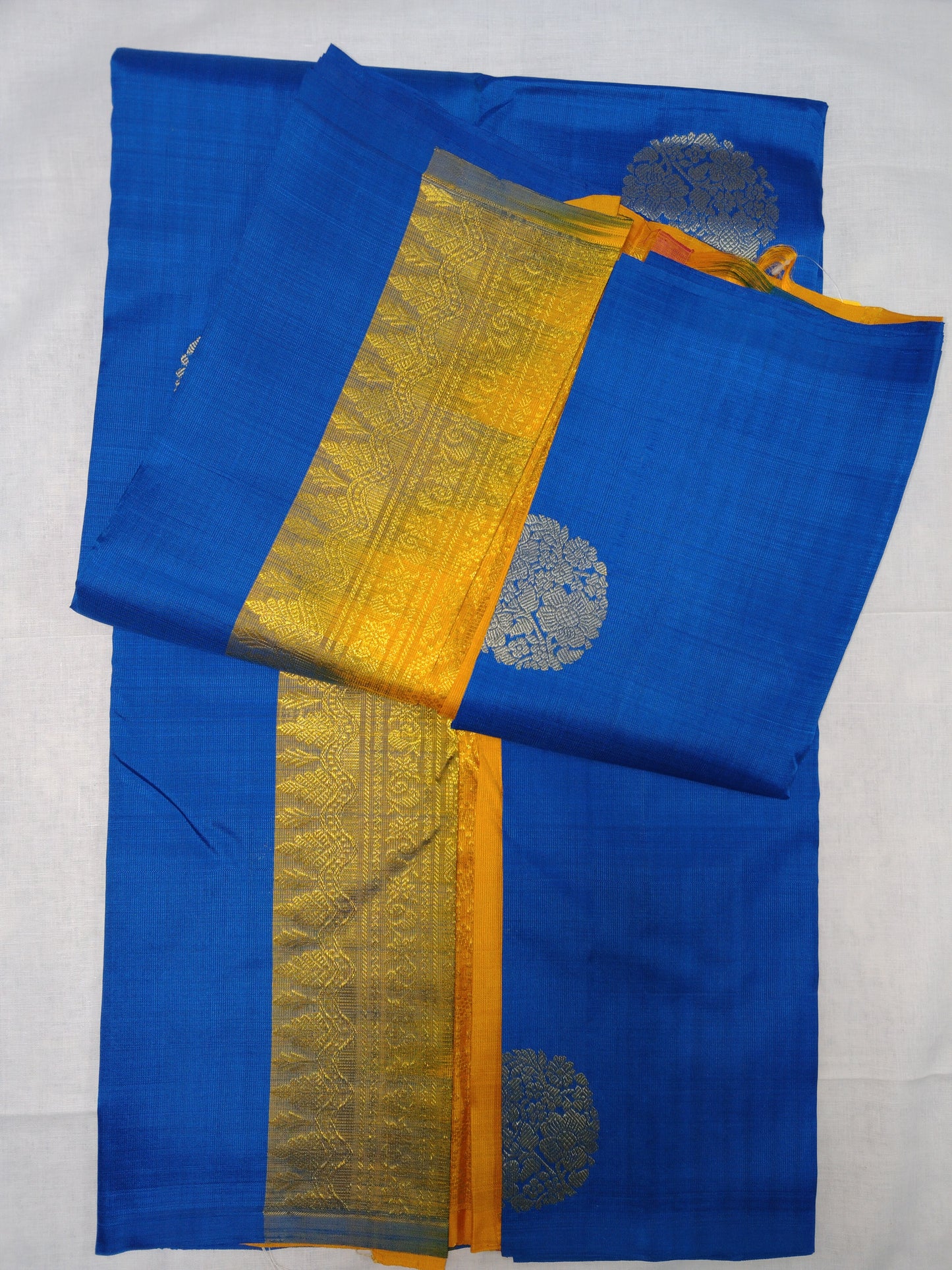 Anekal - Traditional Silk Saree