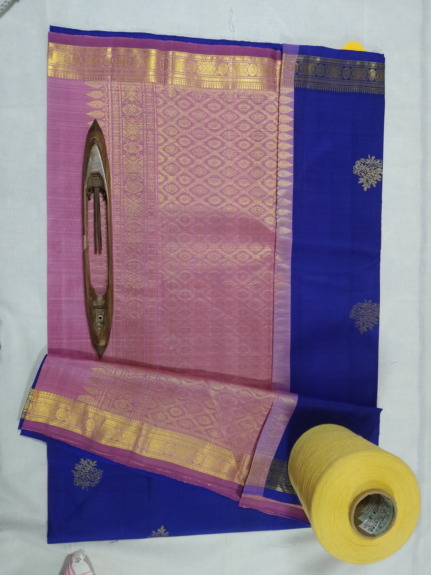 Chintamani - Traditional Silk Saree