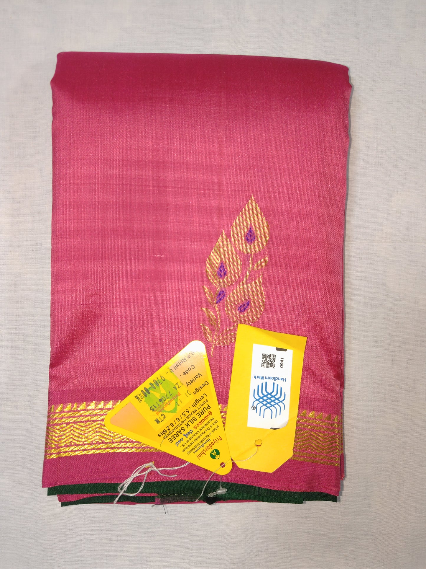 Chintamani - Traditional Silk Saree