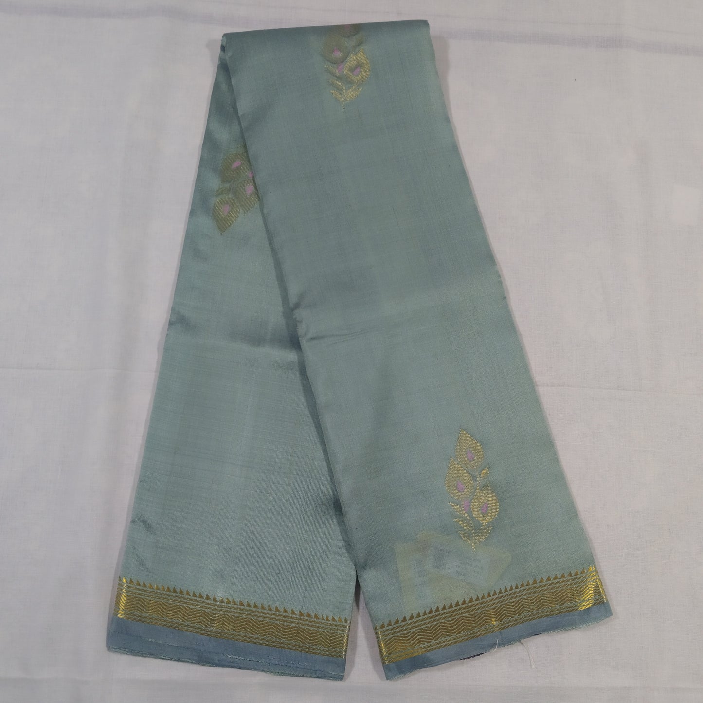Chintamani - Traditional Silk Saree