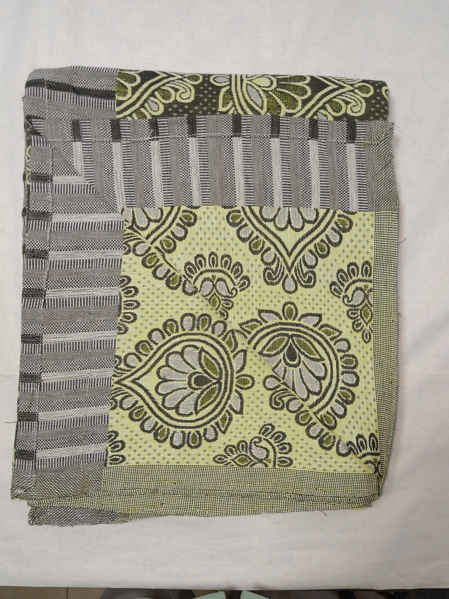 Jaquard Cotton bed sheets