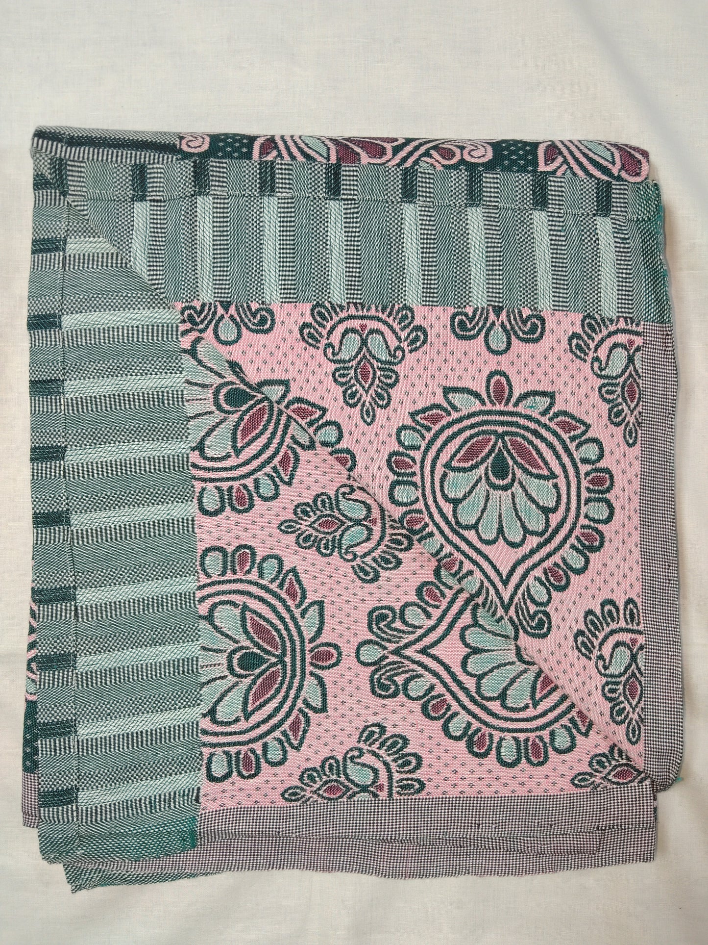 Jaquard Cotton bed sheets