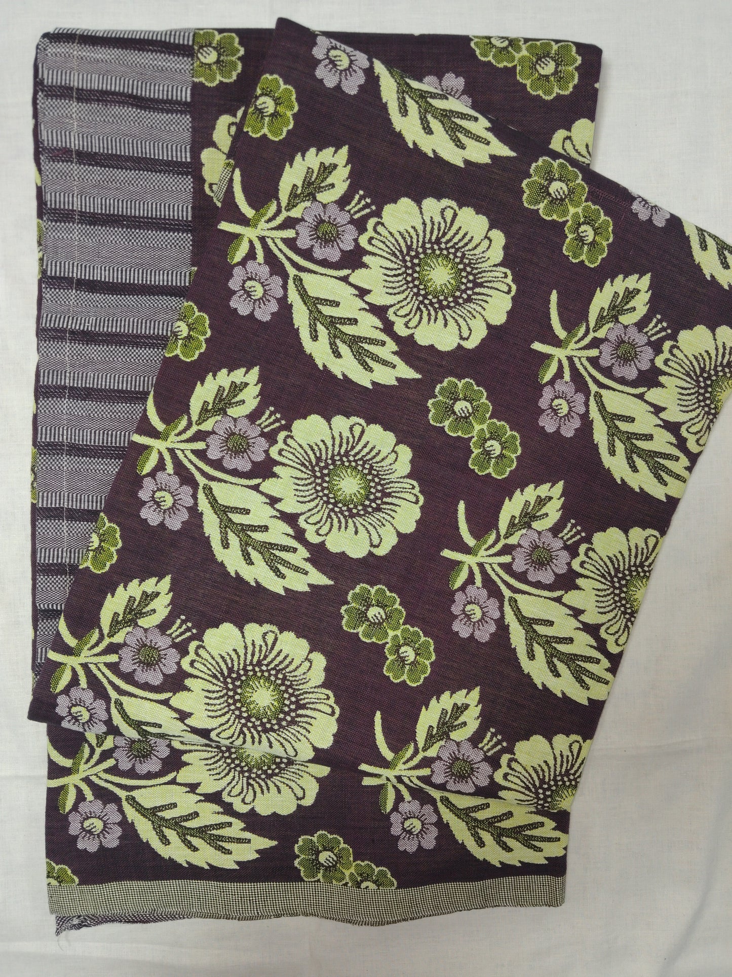 Jaquard Cotton bed sheets