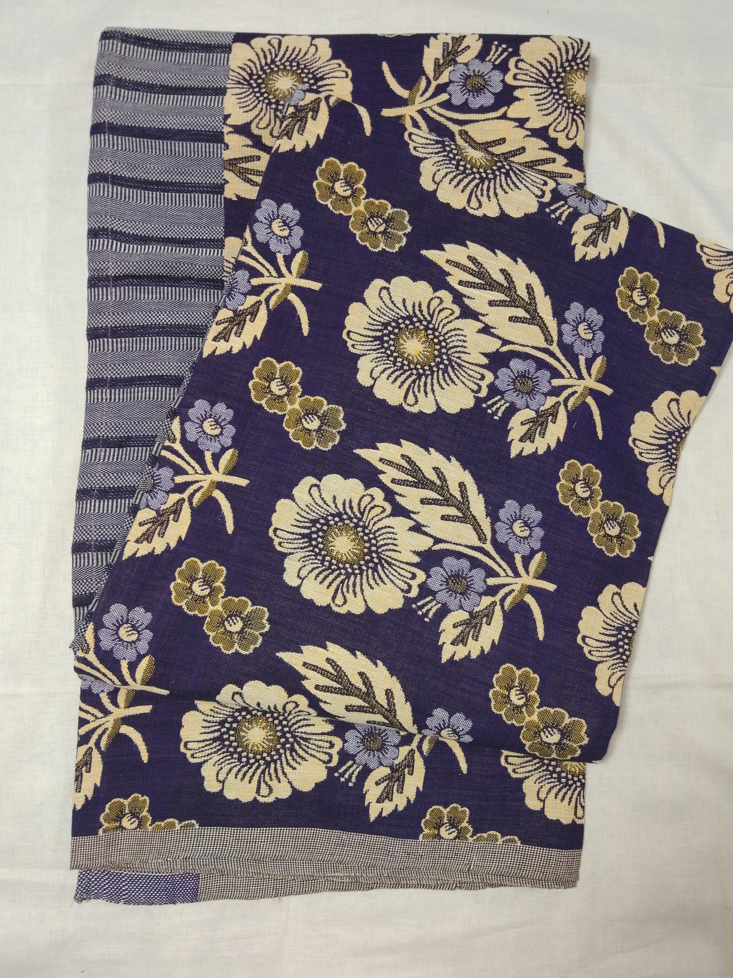 Jaquard Cotton bed sheets