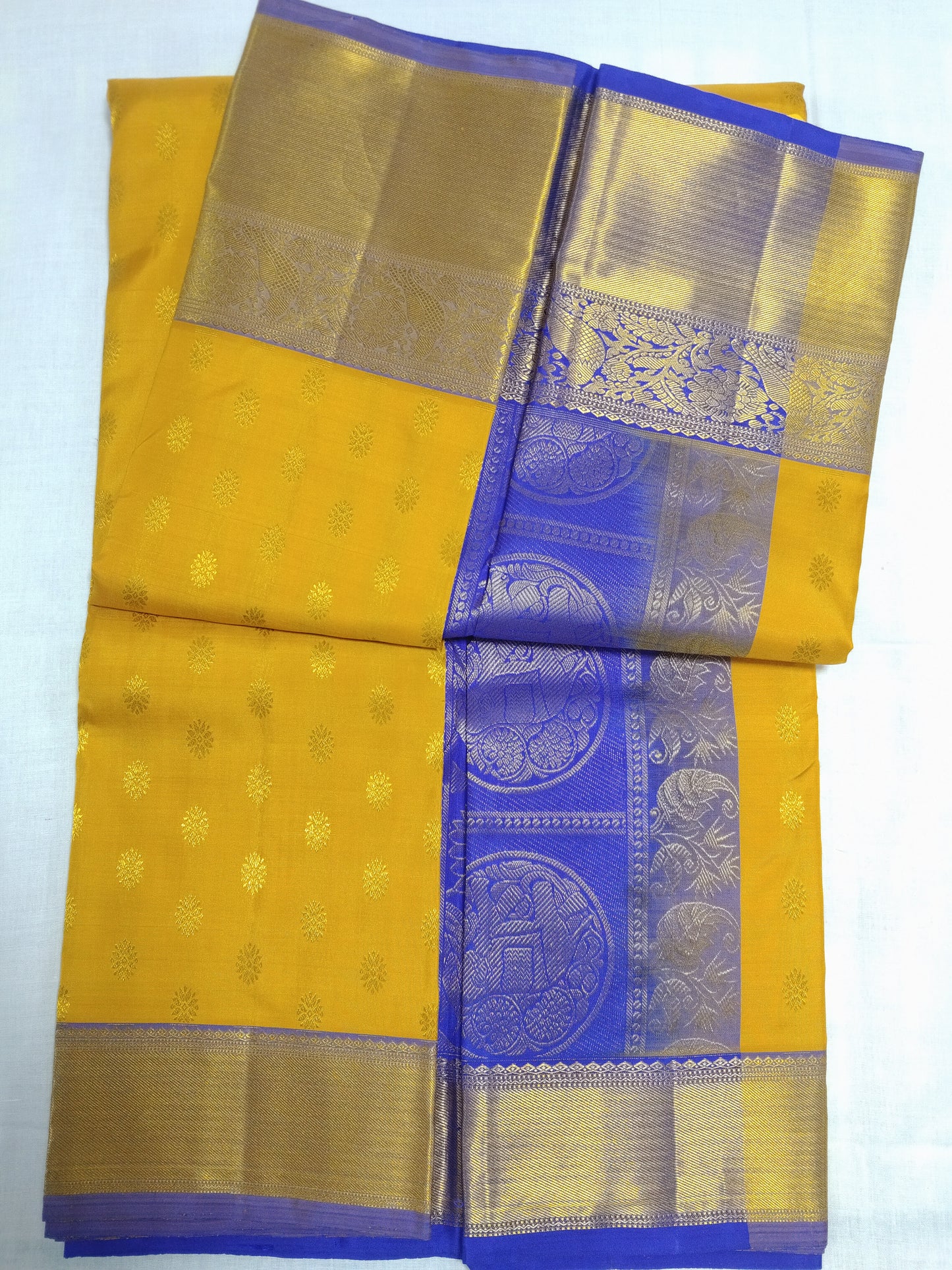 Molkalmuru - Traditional Silk Saree