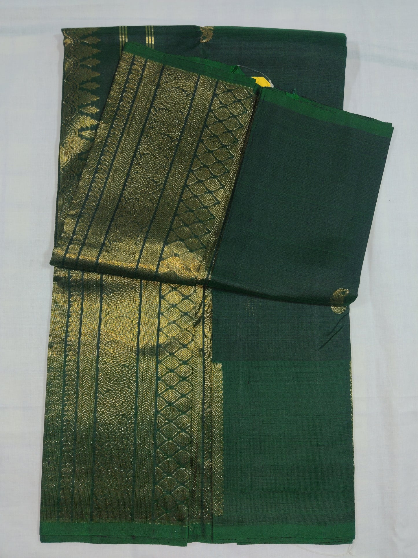 Chintamani - Traditional Silk Saree
