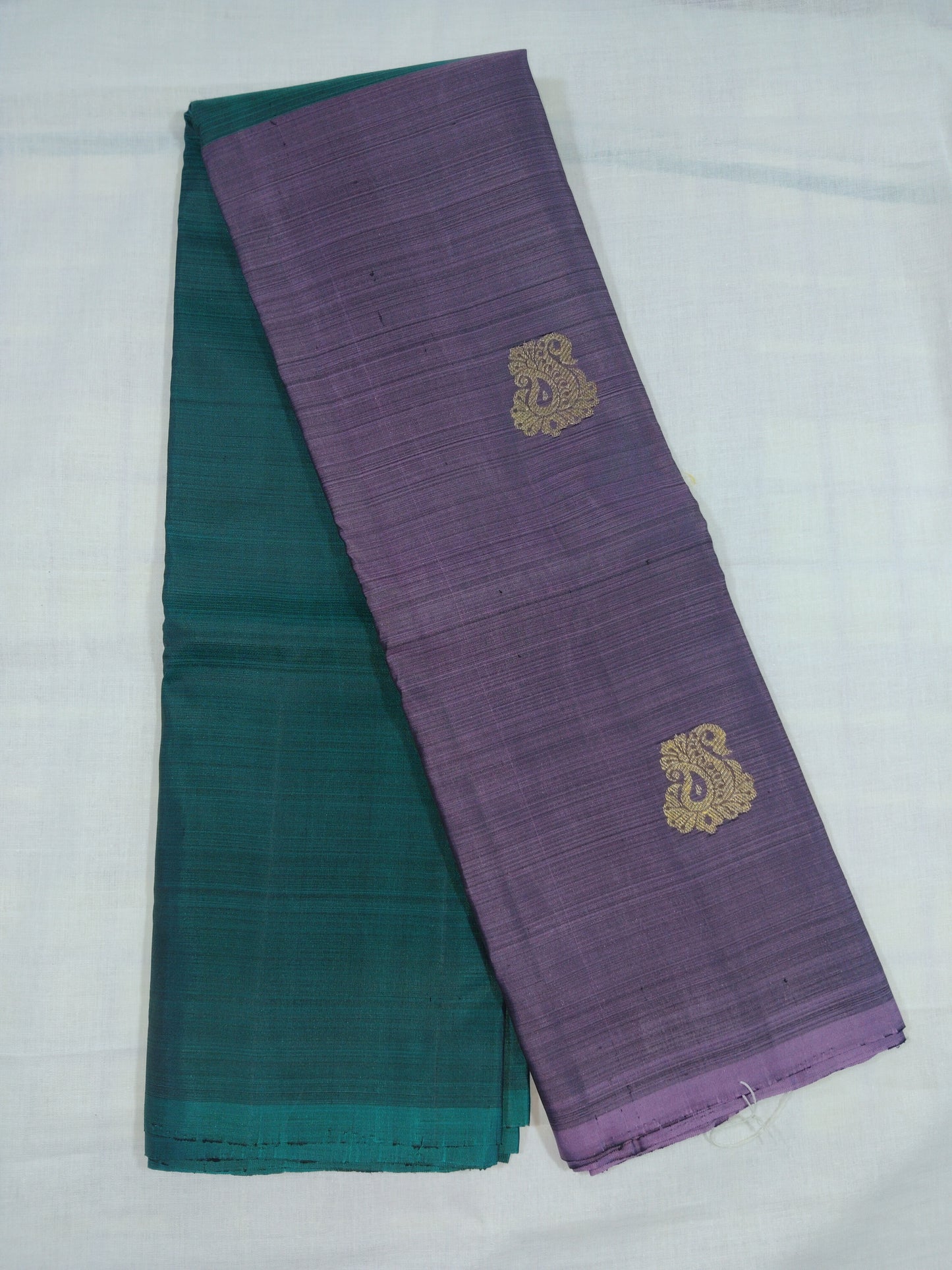 Chintamani - Traditional Silk Saree
