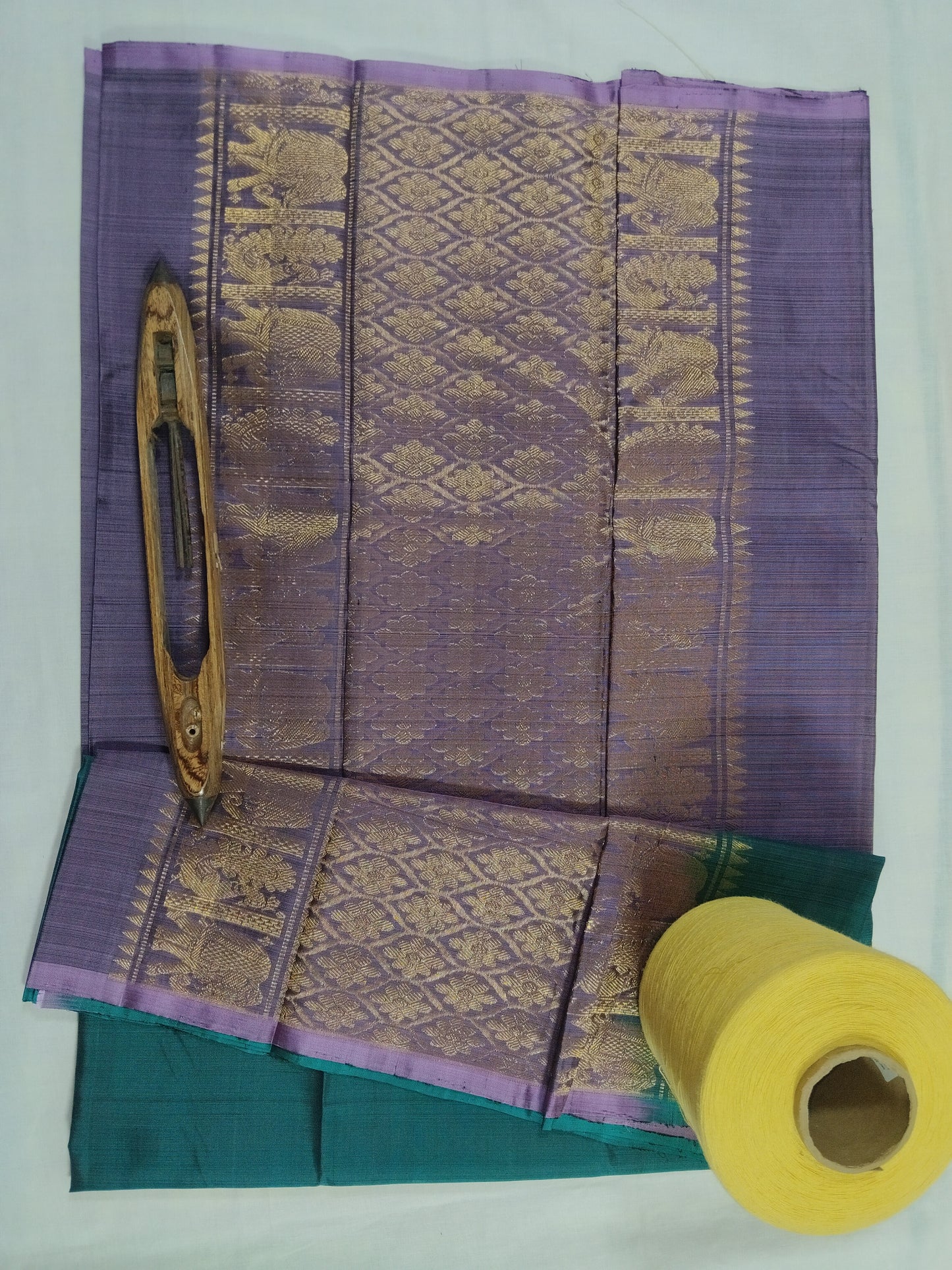 Chintamani - Traditional Silk Saree