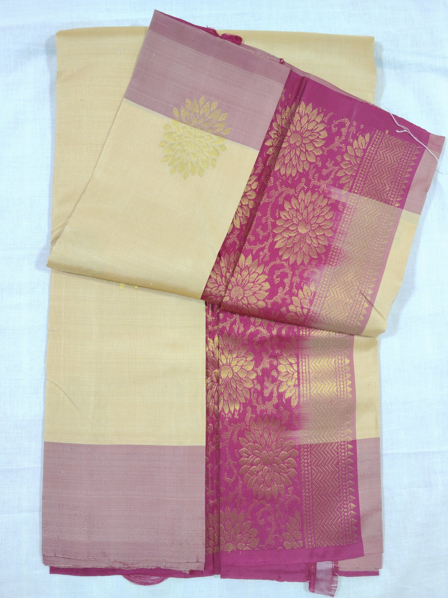 Anekal - Traditional Silk Saree