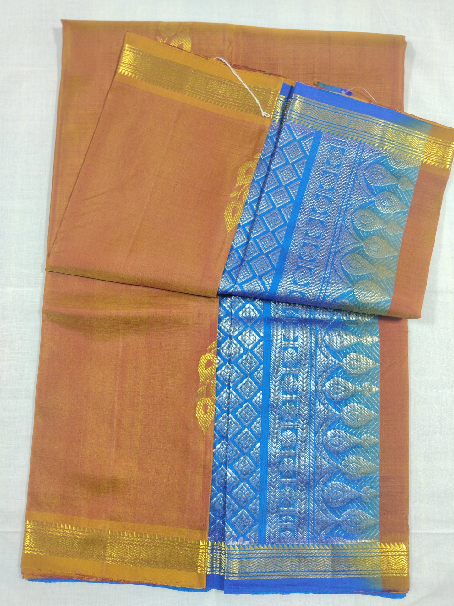 Chintamani - Traditional Silk Saree