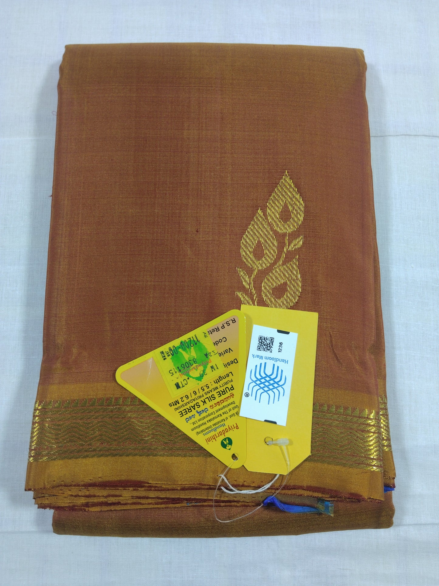 Chintamani - Traditional Silk Saree