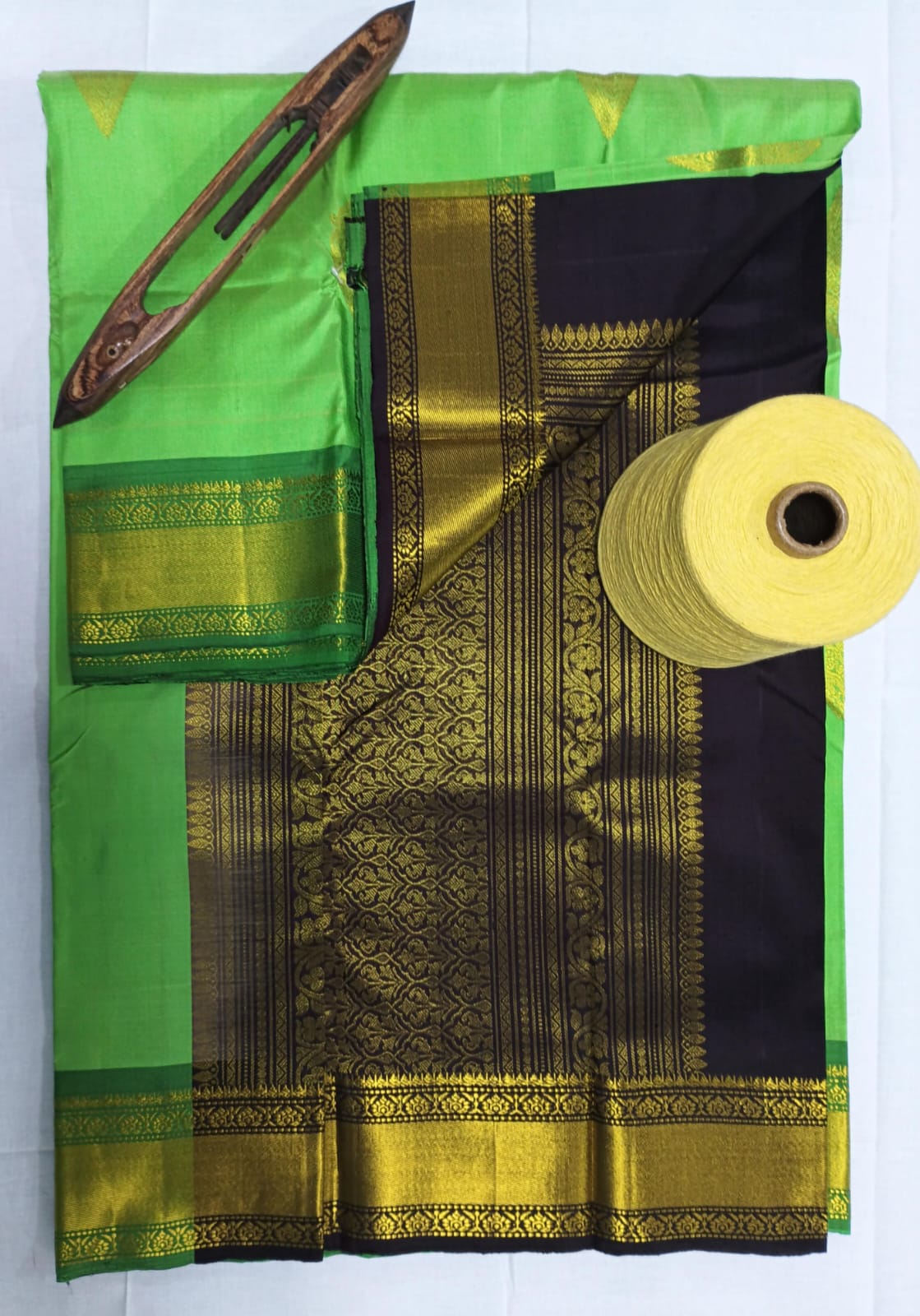 Chintamani - Traditional Silk Saree