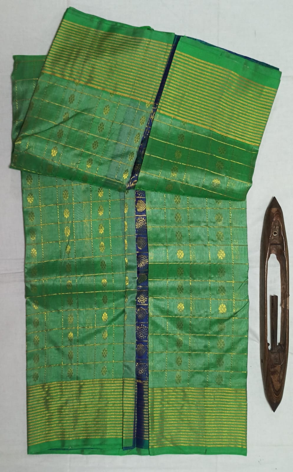 Chintamani - Traditional Silk Saree