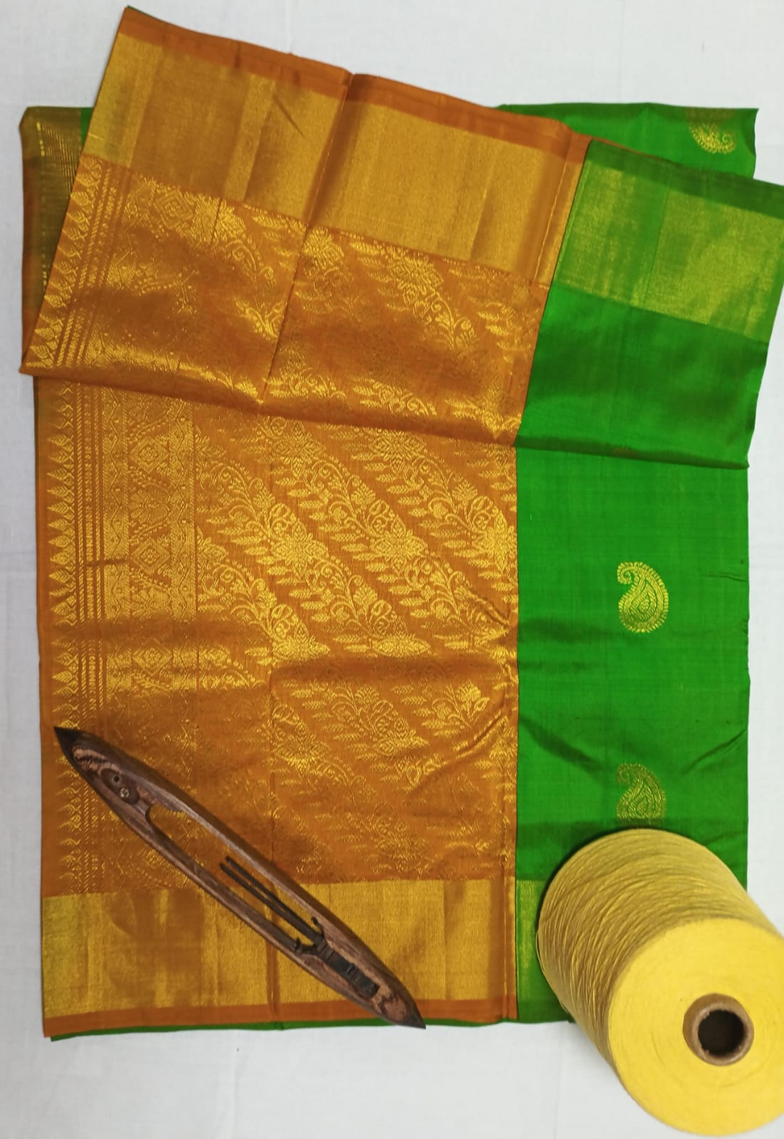 Chintamani - Traditional Silk Saree