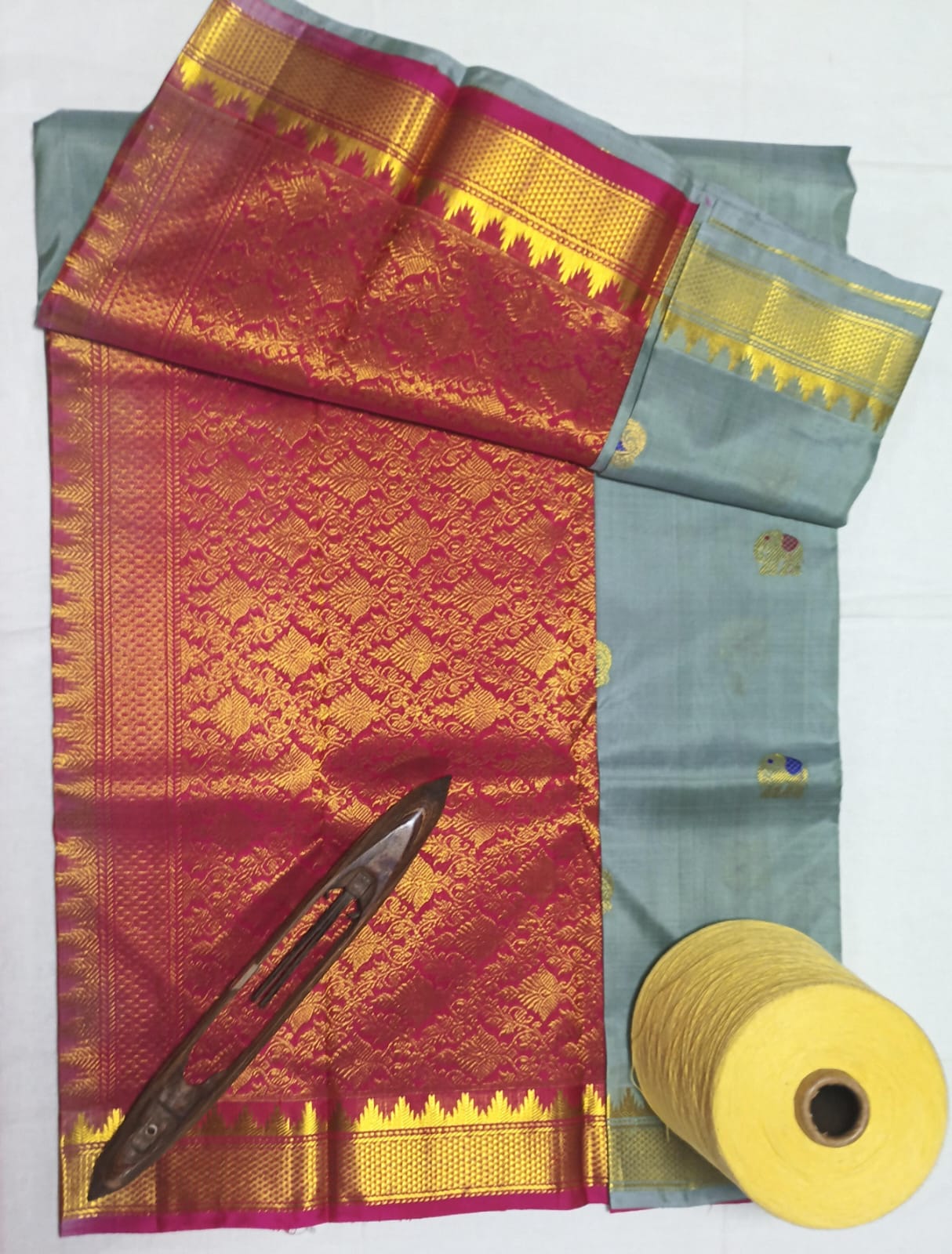 Chintamani - Traditional Silk Saree