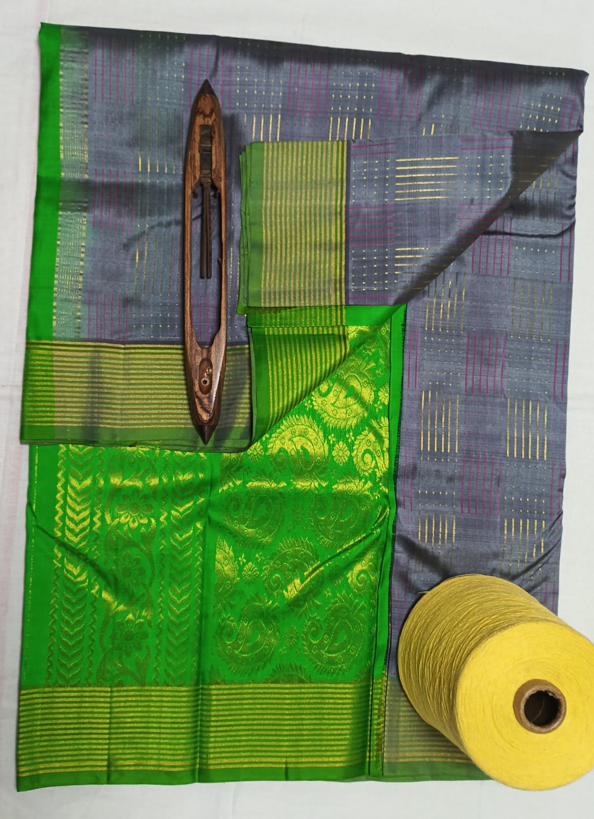 Chintamani - Traditional Silk Saree