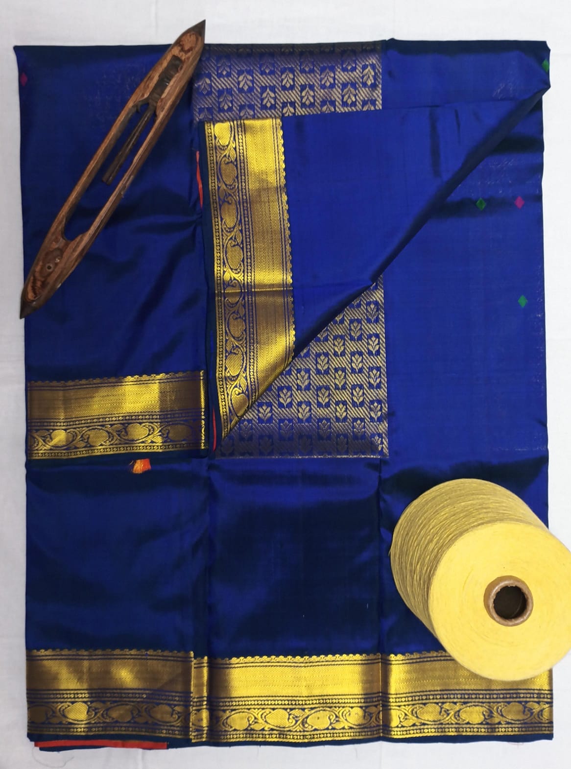 Chintamani - Traditional Silk Saree