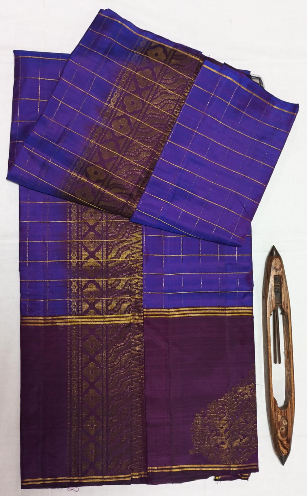 Chintamani - Traditional Silk Saree