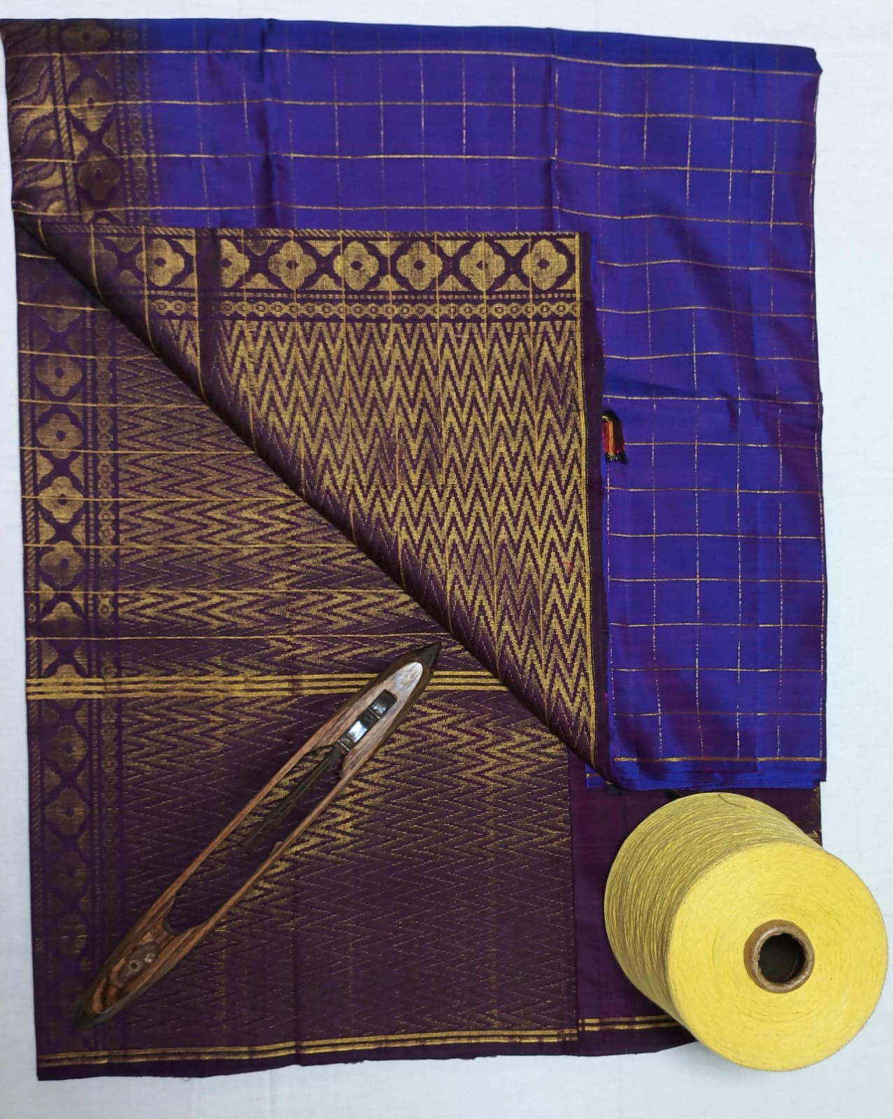 Chintamani - Traditional Silk Saree