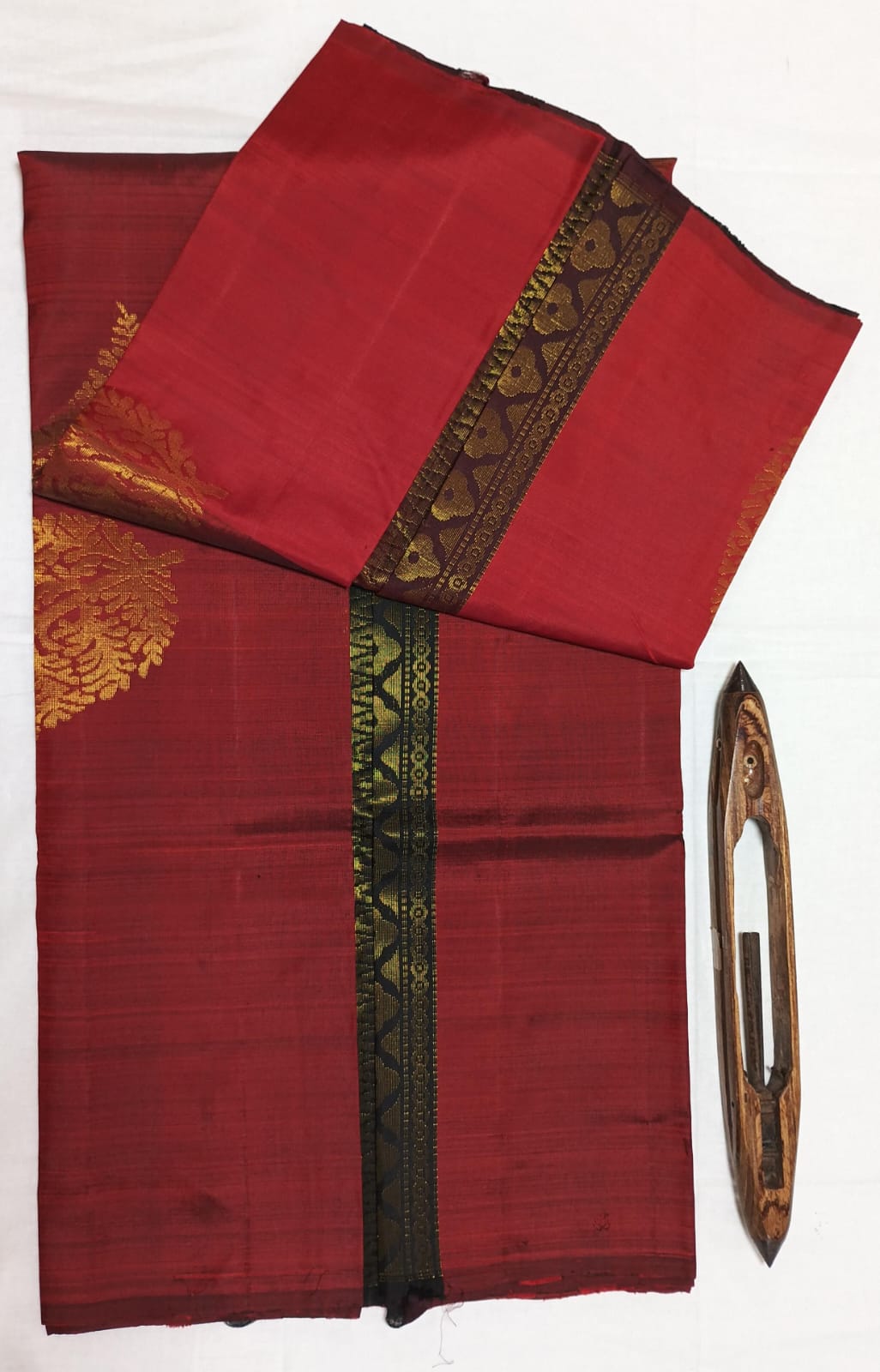 Chintamani - Traditional Silk Saree