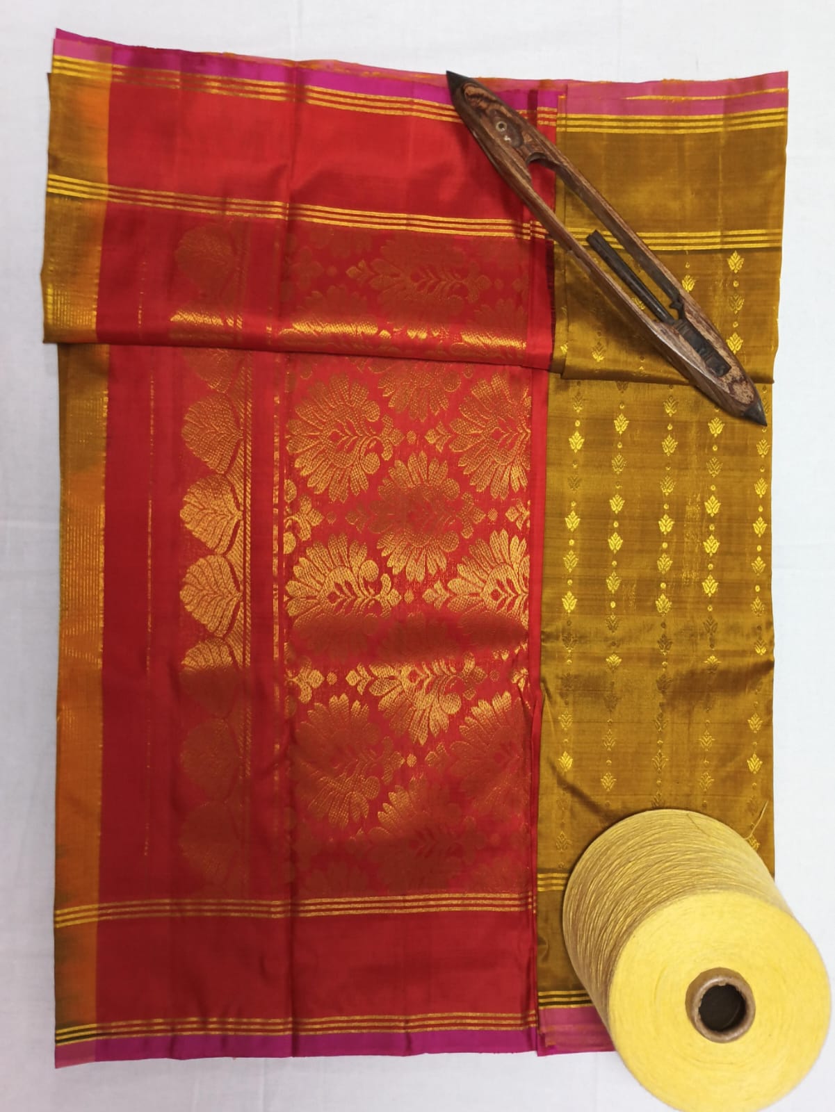 Chintamani - Traditional Silk Saree