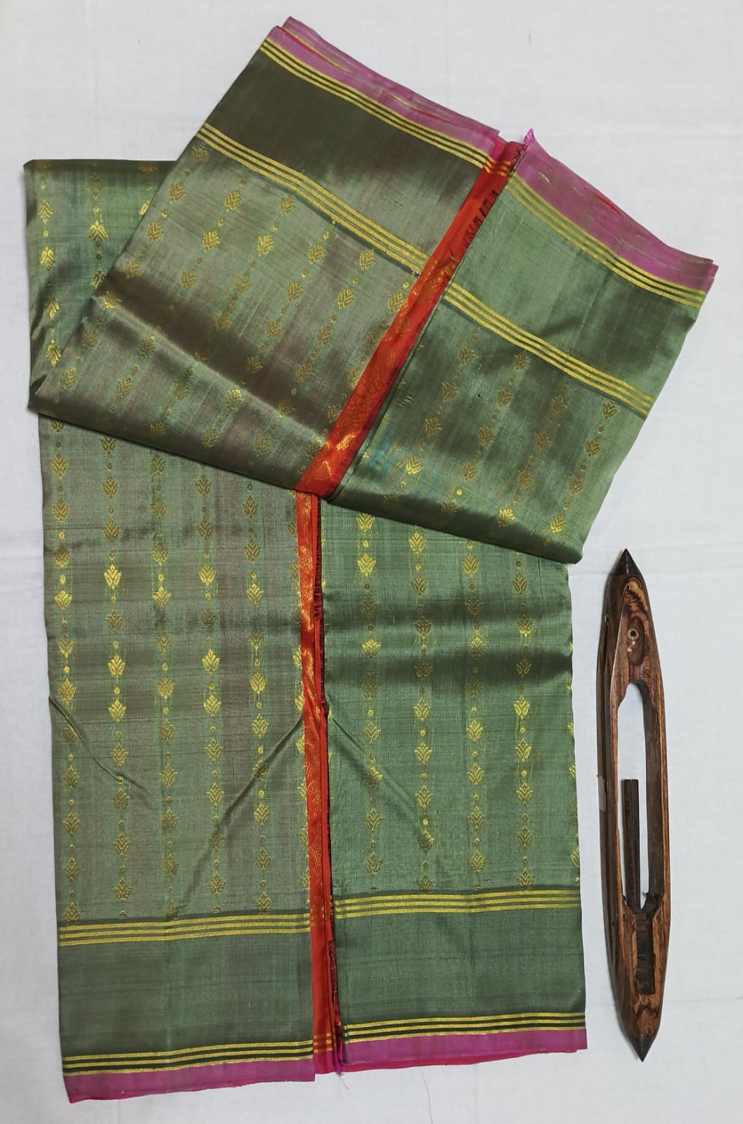 Chintamani - Traditional Silk Saree