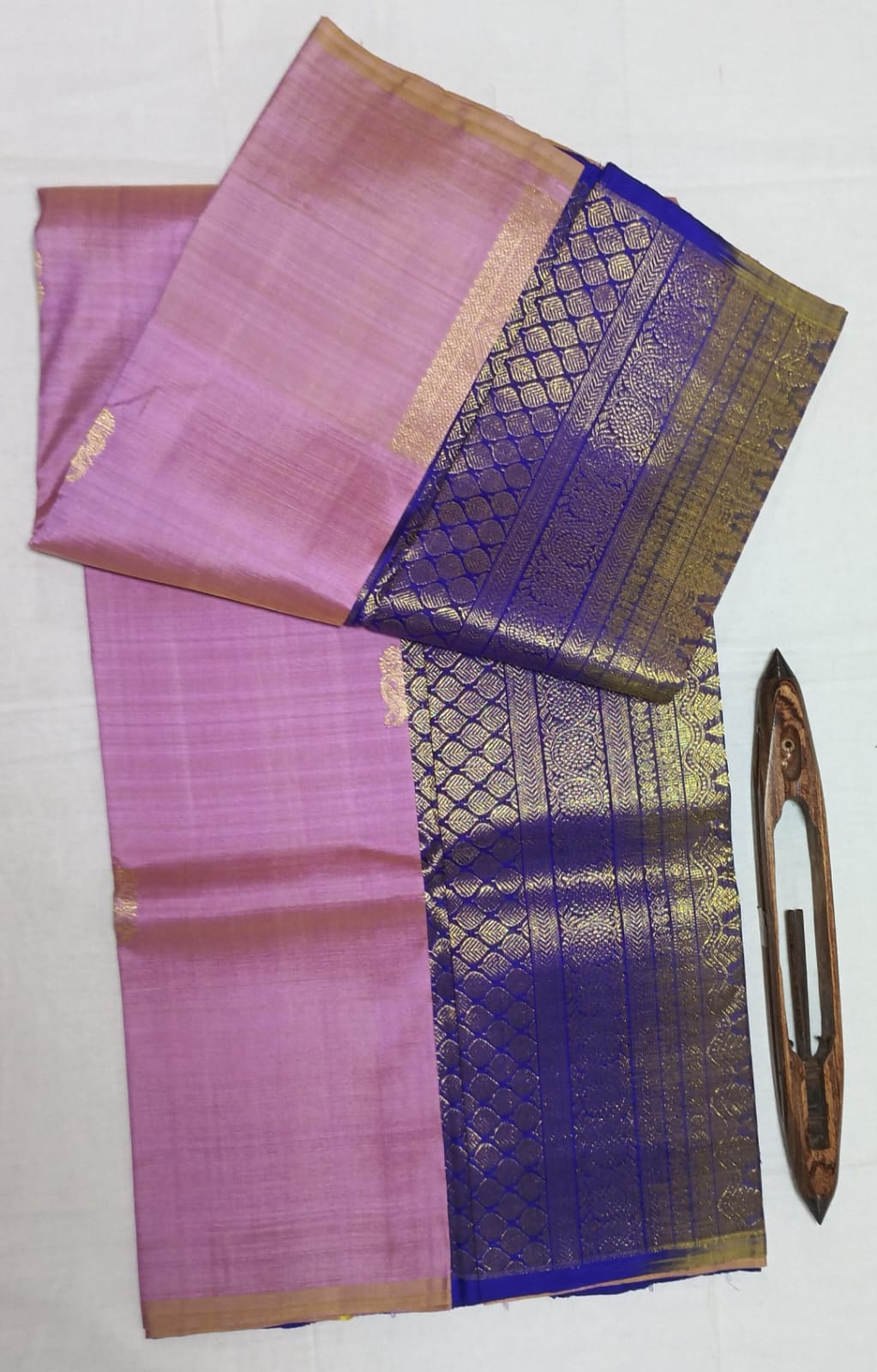 Chintamani - Traditional Silk Saree