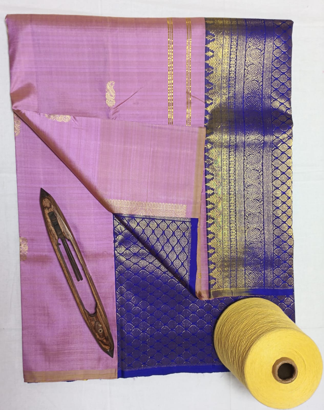 Chintamani - Traditional Silk Saree