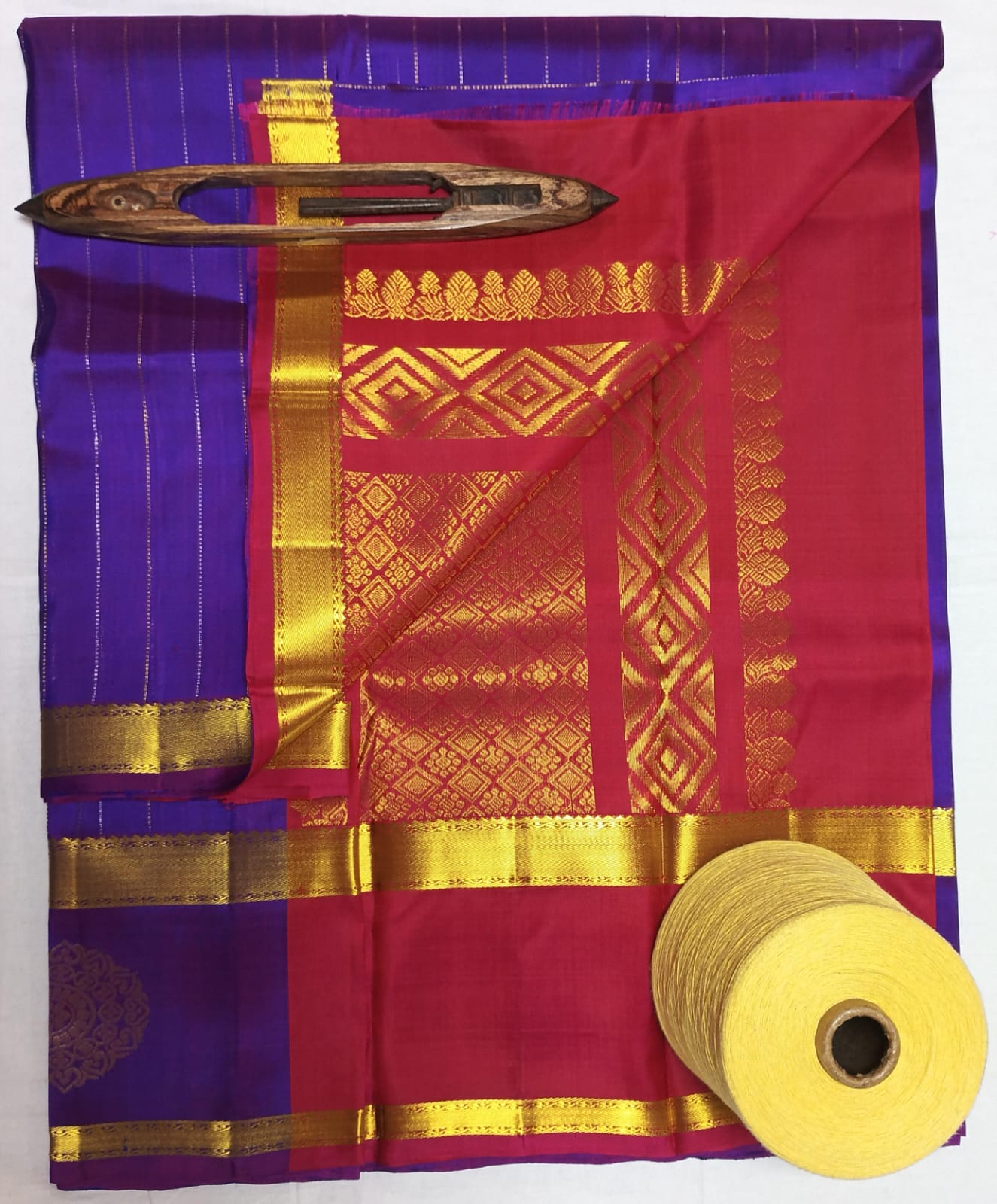 Chintamani - Traditional Silk Saree