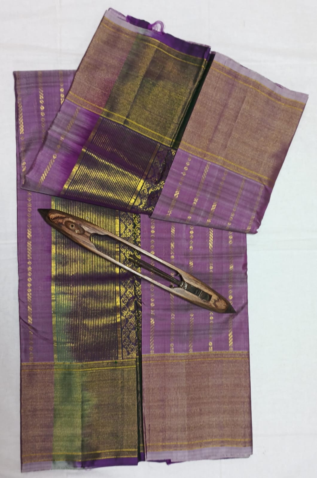 Chintamani - Traditional Silk Saree