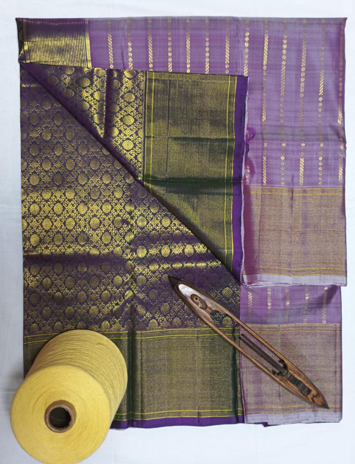 Chintamani - Traditional Silk Saree