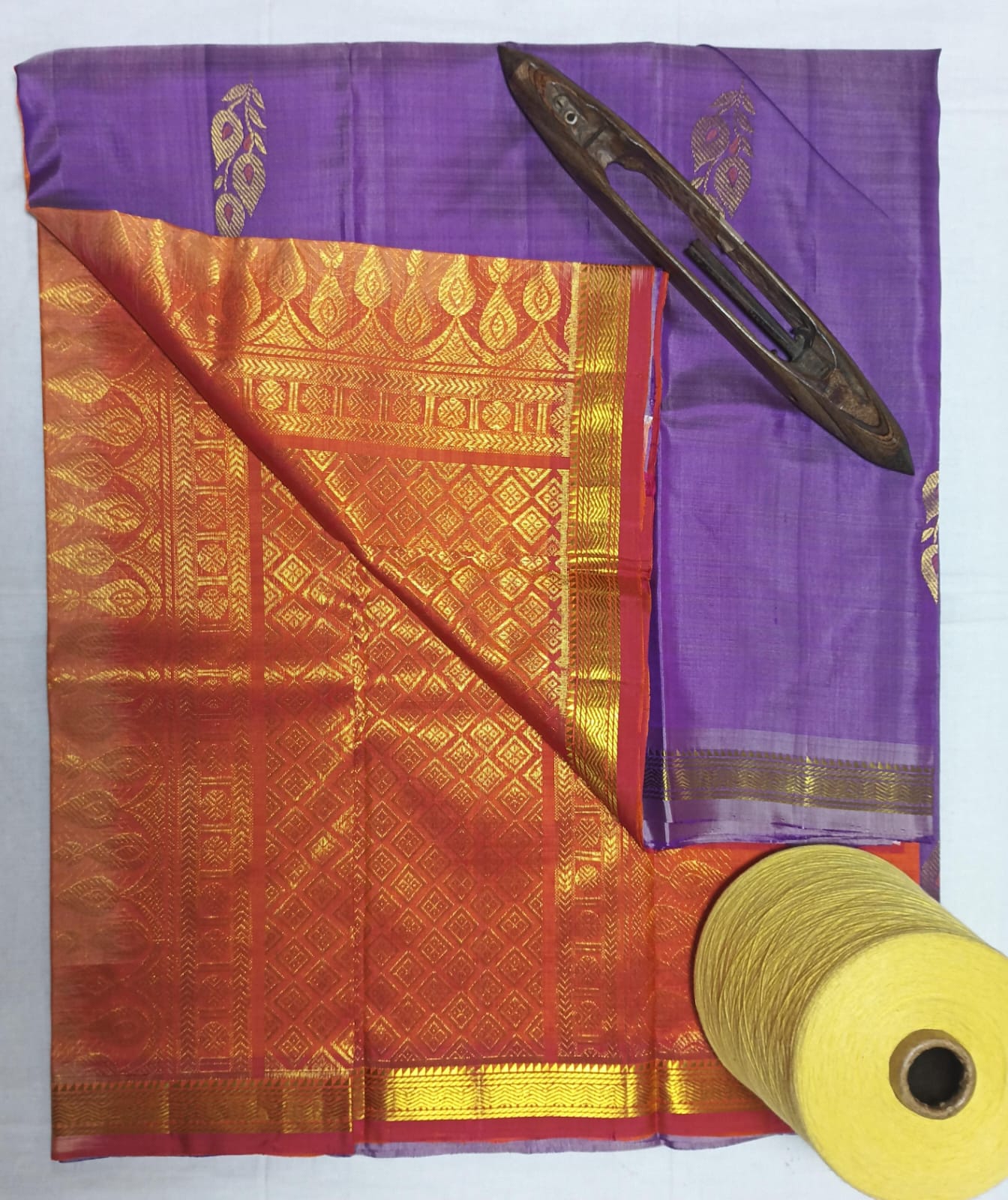 Chintamani - Traditional Silk Saree