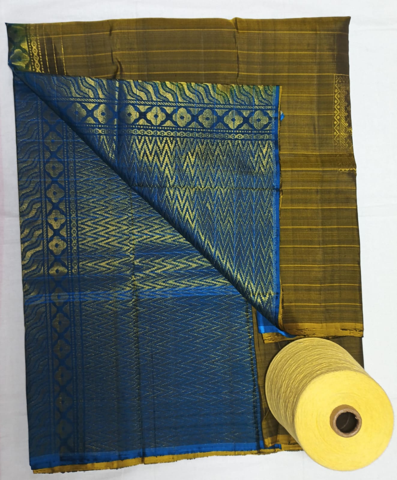 Chintamani - Traditional Silk Saree